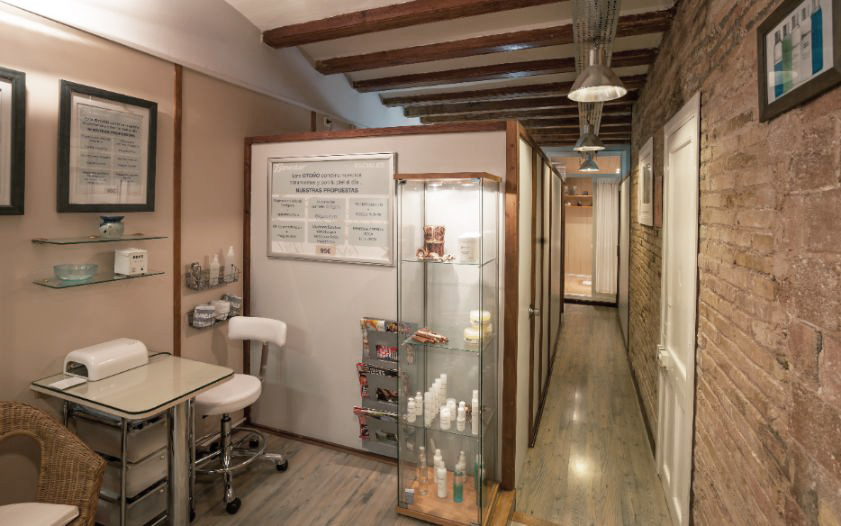 Benestar-sarria-manicuras-Barcelona-centro-estetica modificado color